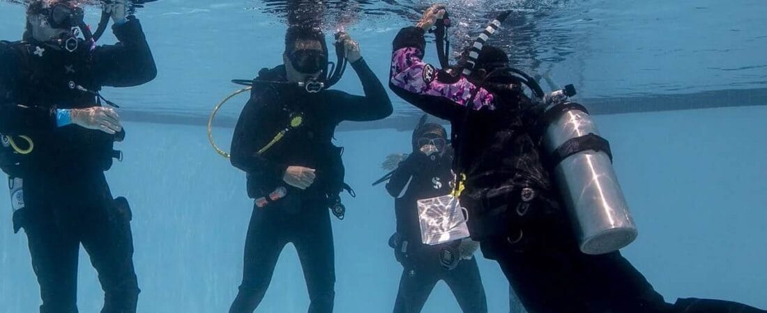 Learn to scuba dive with Olivia's reef in Vancouver BC. Pool training for PADI Open Water Course